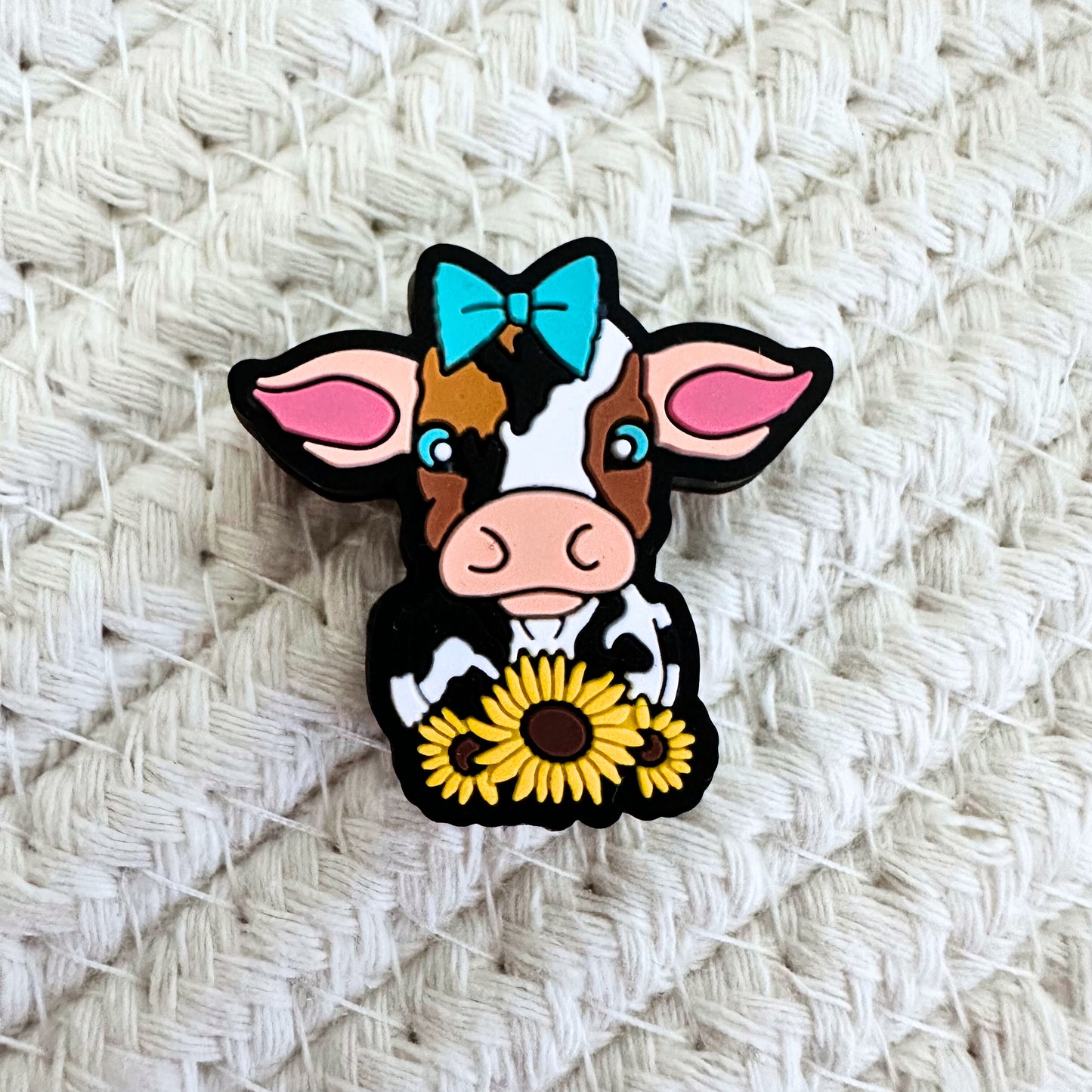 Highland Cow w/ Teal Bow image 1
