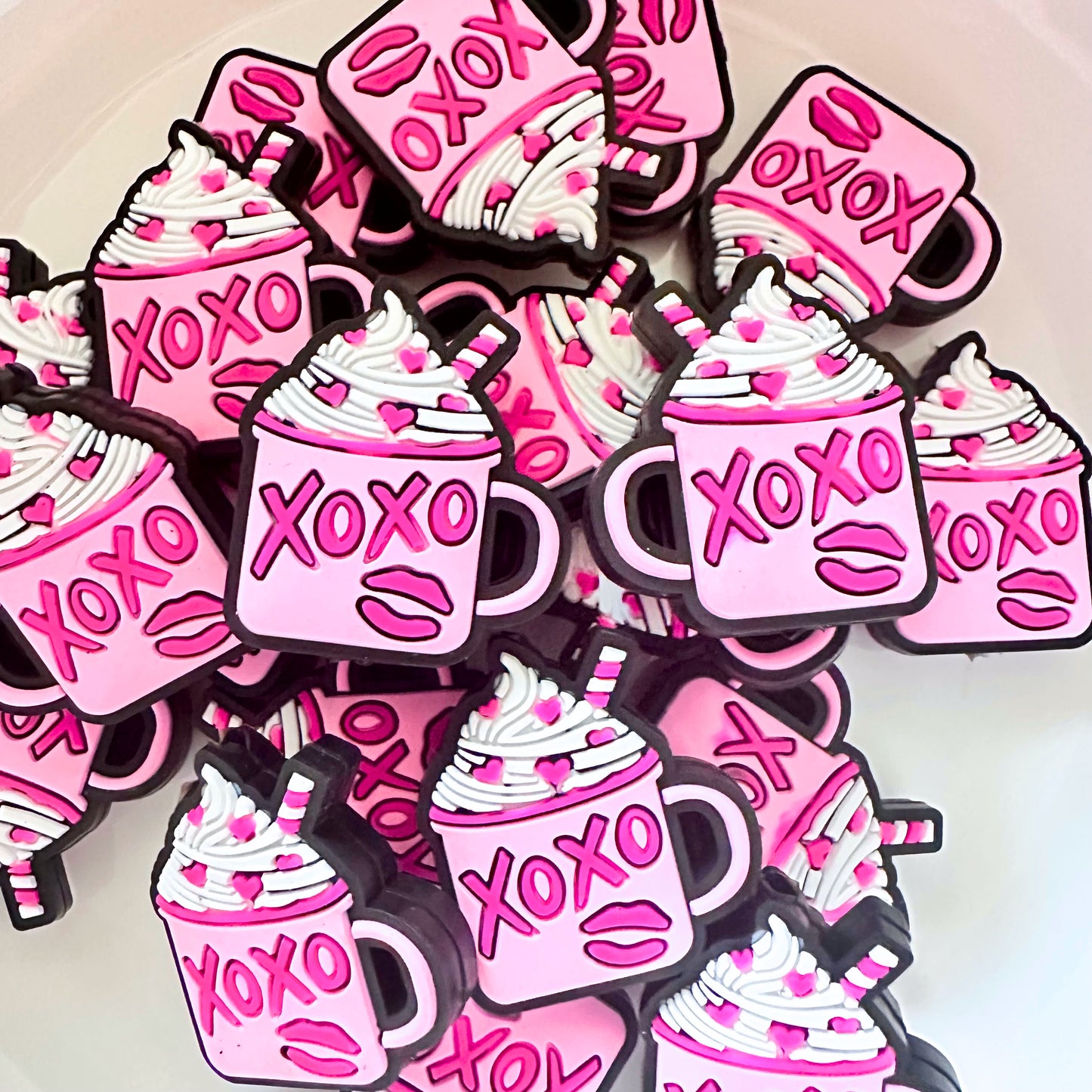 XOXO Valentine's Frappe image 0