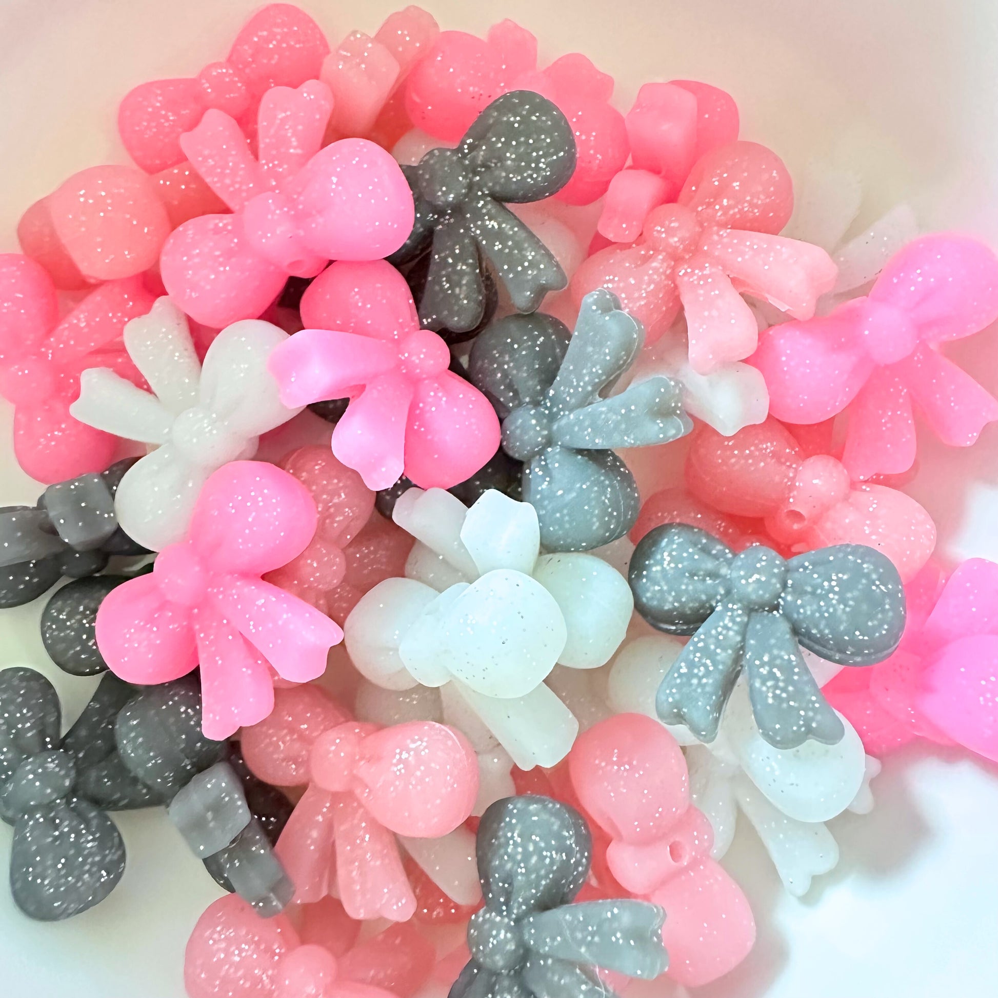 3D Glitter Bow image 0