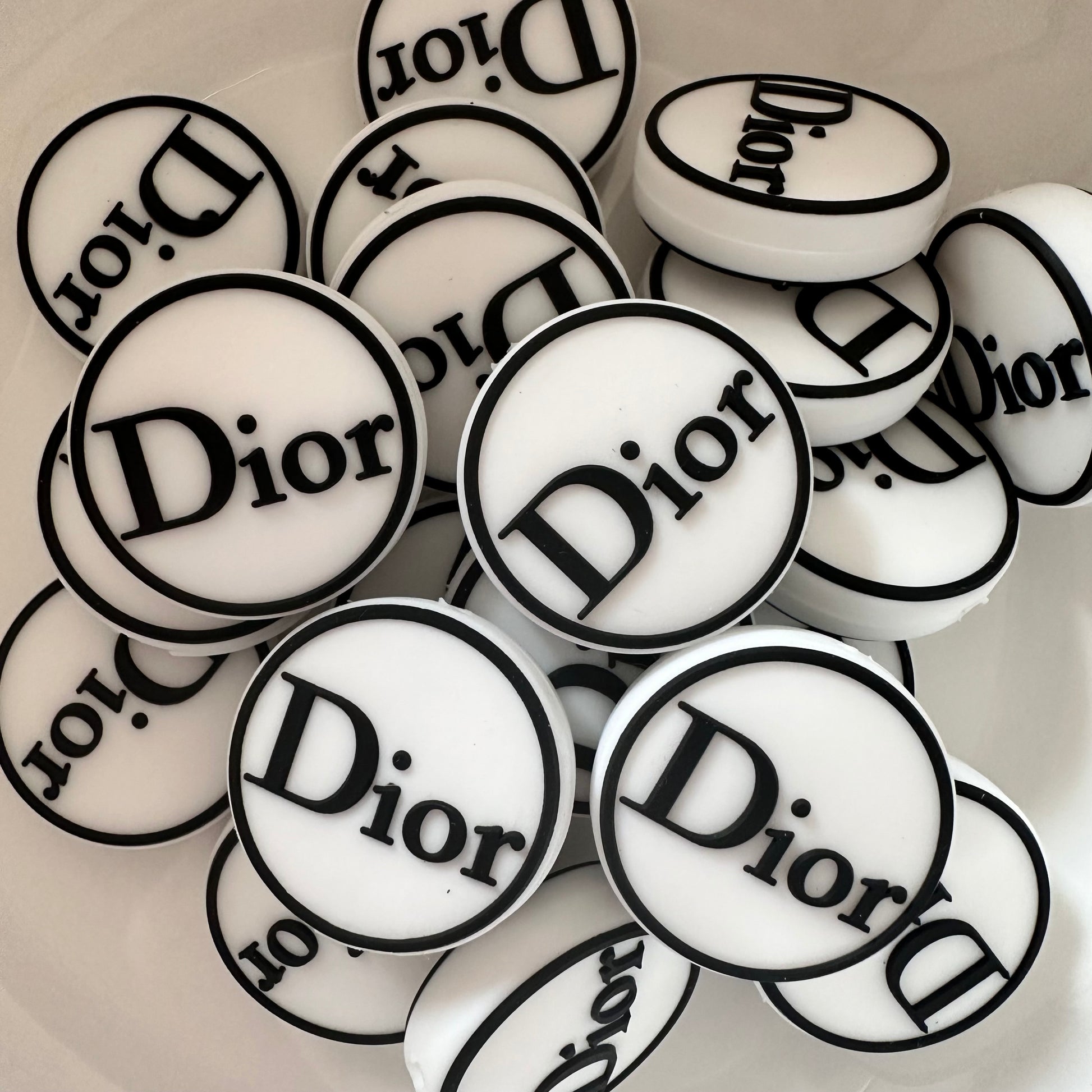 D*or Logo White image 0