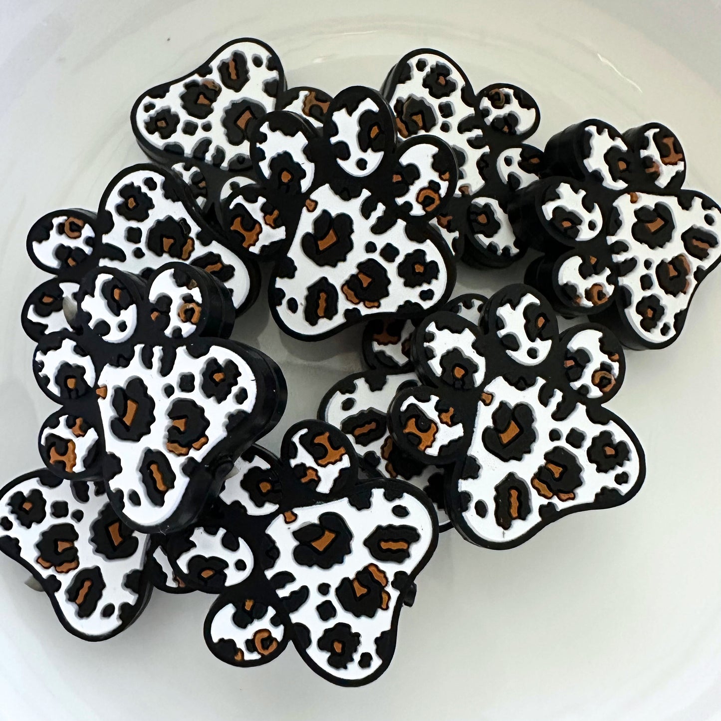 Leopard Dog Paw Print image 0