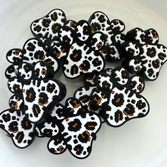 Leopard Dog Paw Print image 0