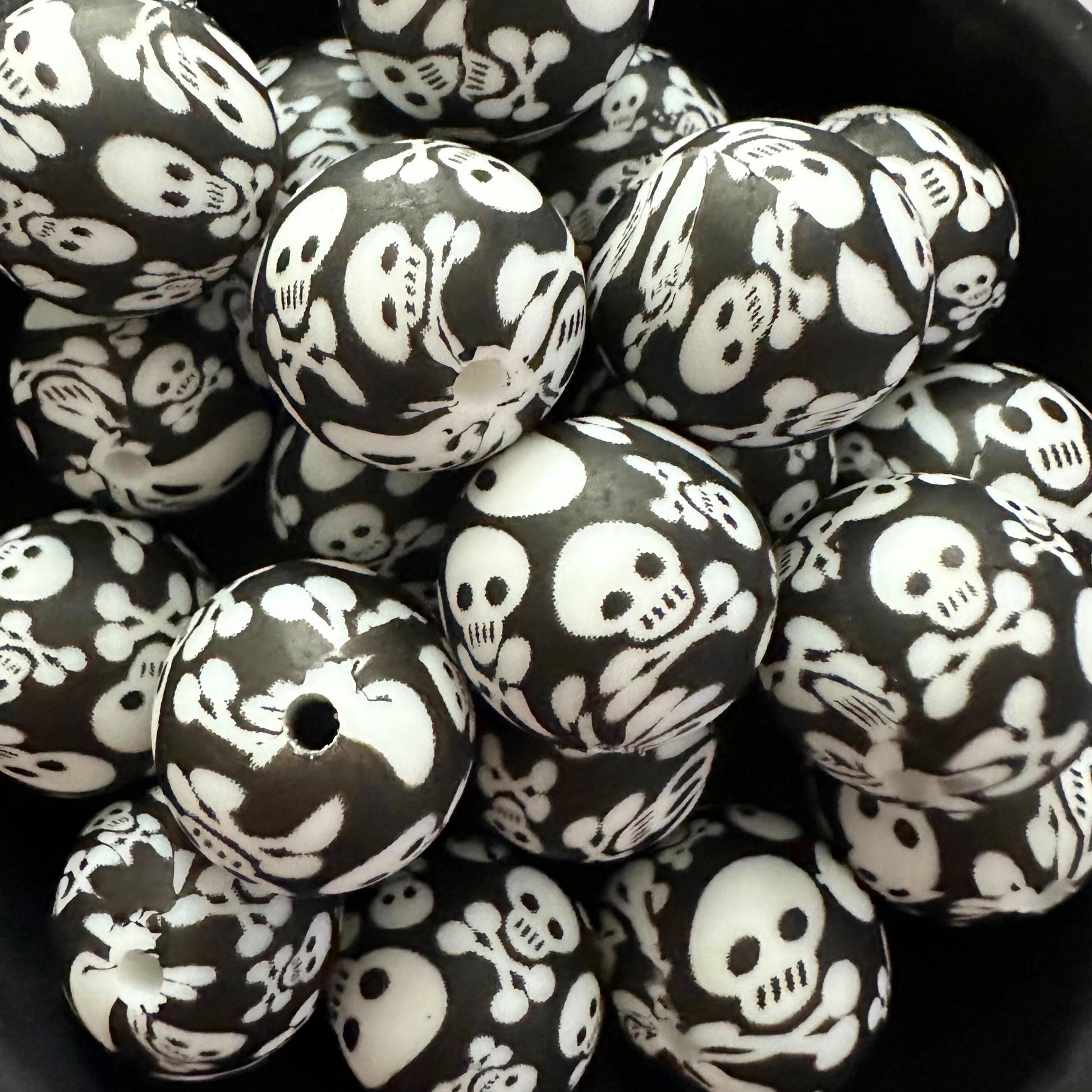 Halloween Black Skeleton Head 15mm Silicone Beads image 0
