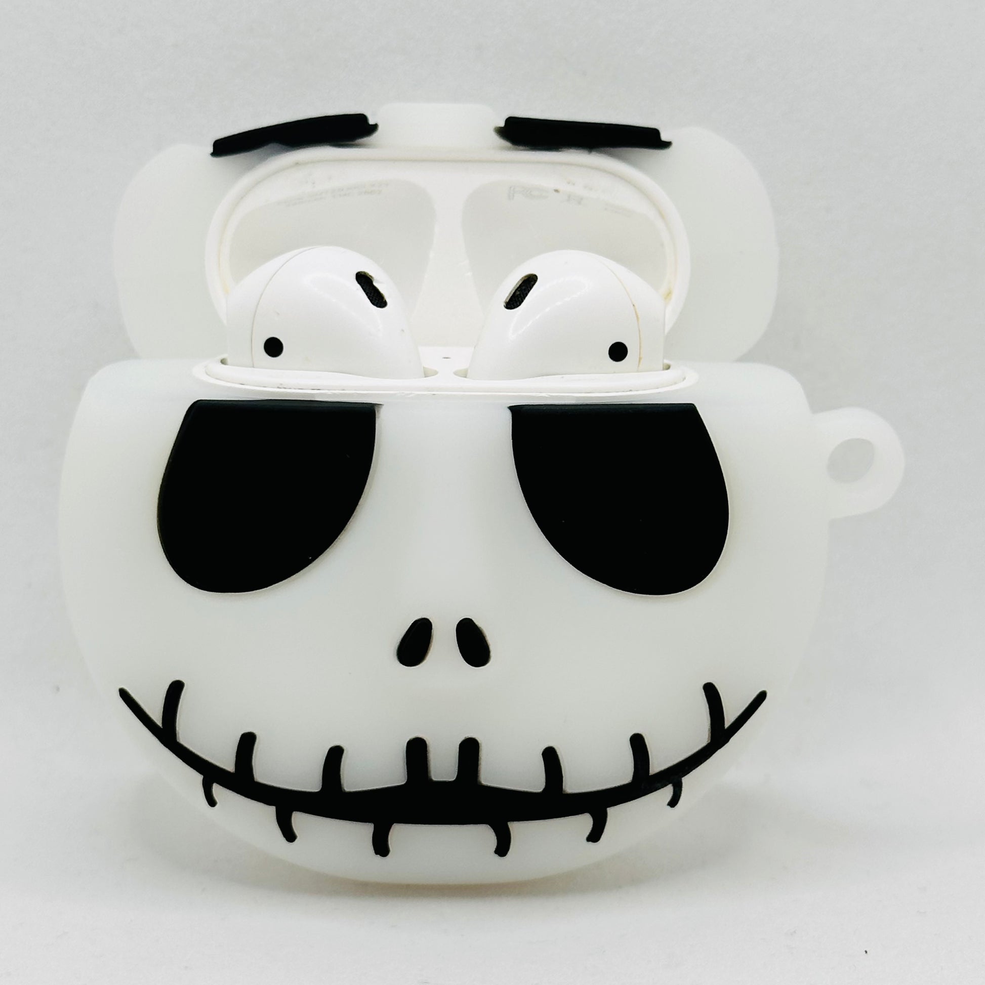 Skelly Airpod Case image 1