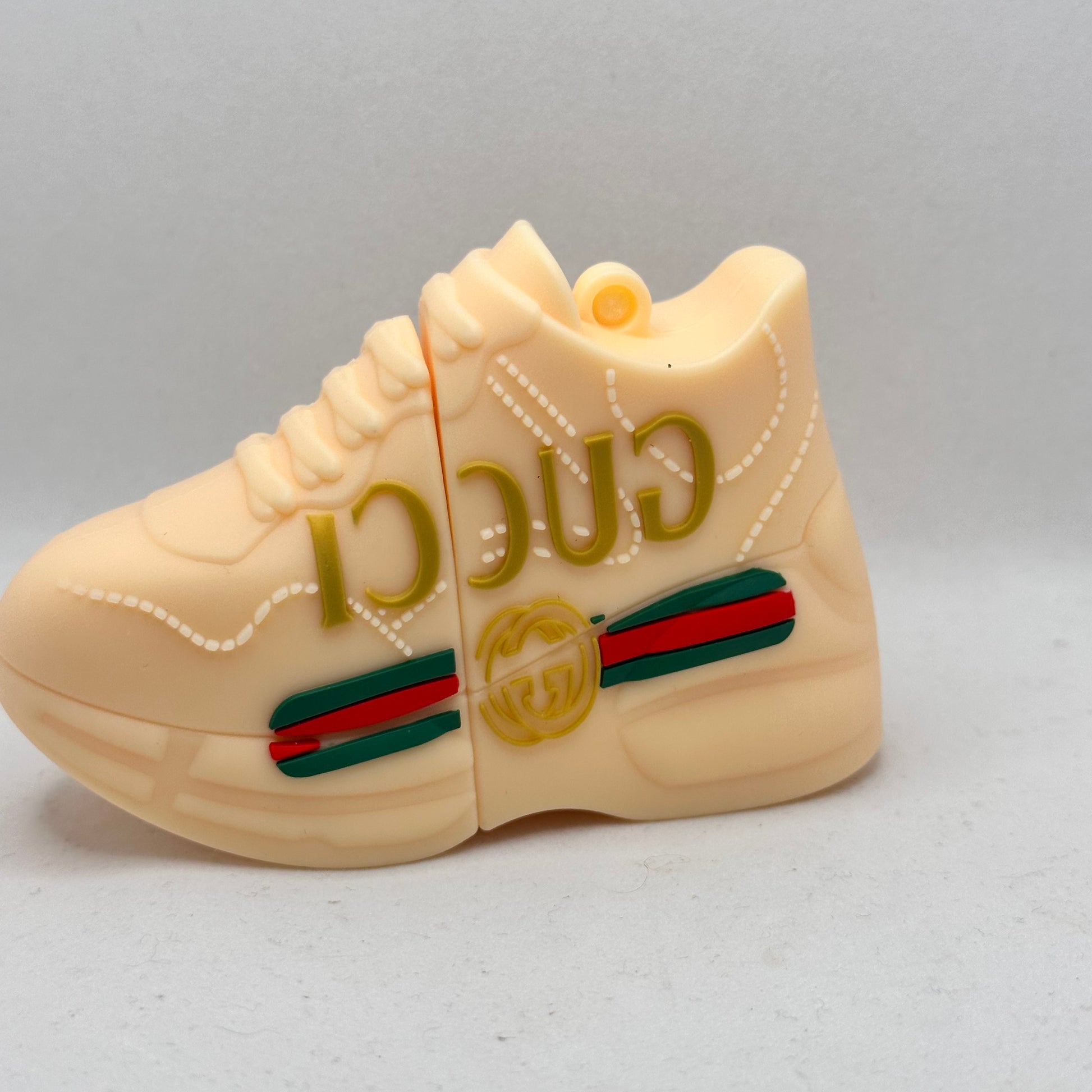 G*cci Shoe Airpod Case image 0