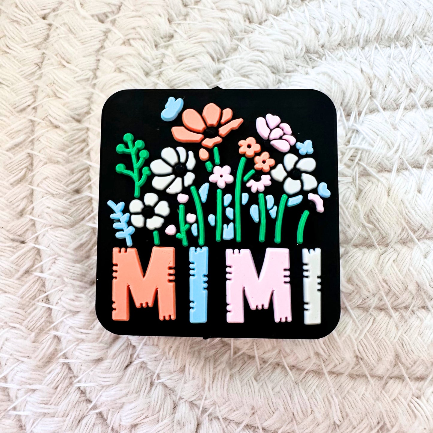 Mimi Floral image 1