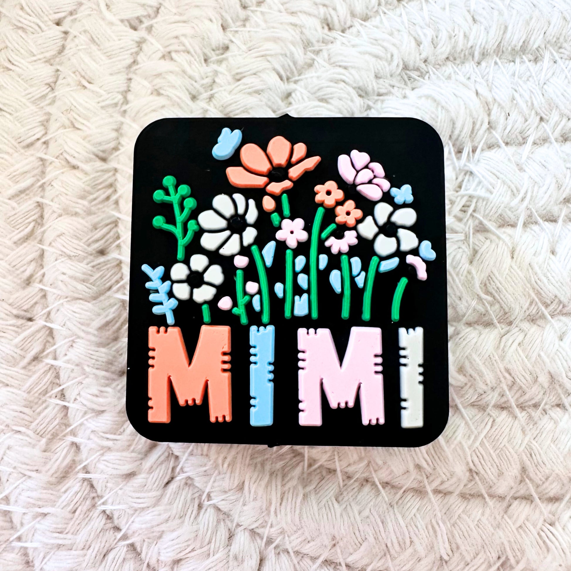 Mimi Floral image 1