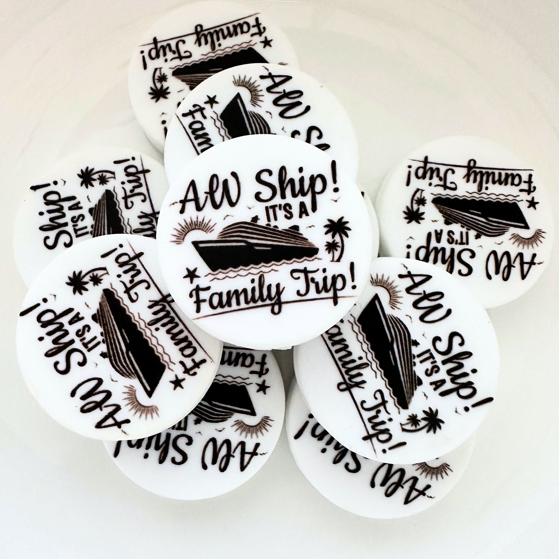 Aw Ship It's A Family Trip image 0