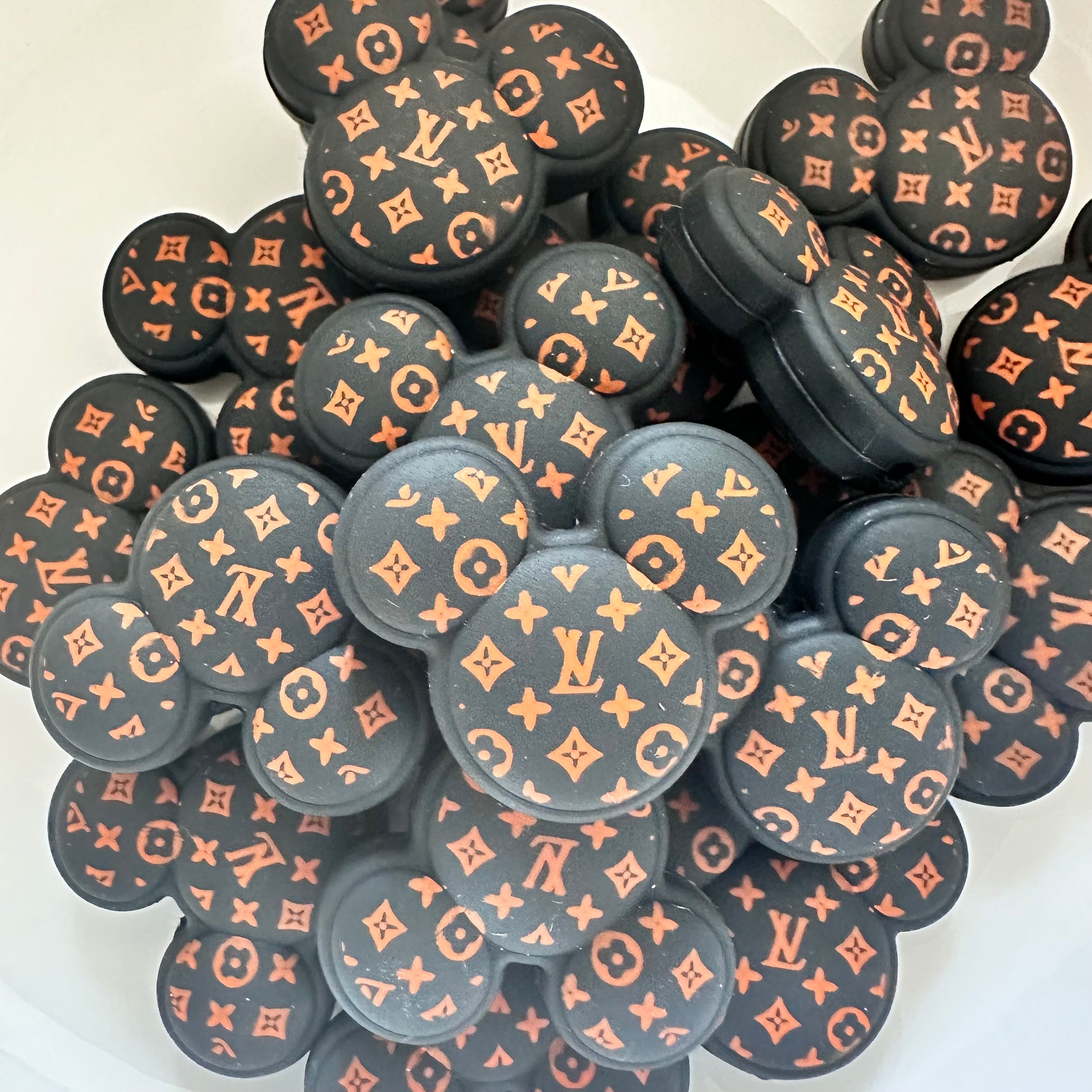 LV Printed Mouse Brown image 0