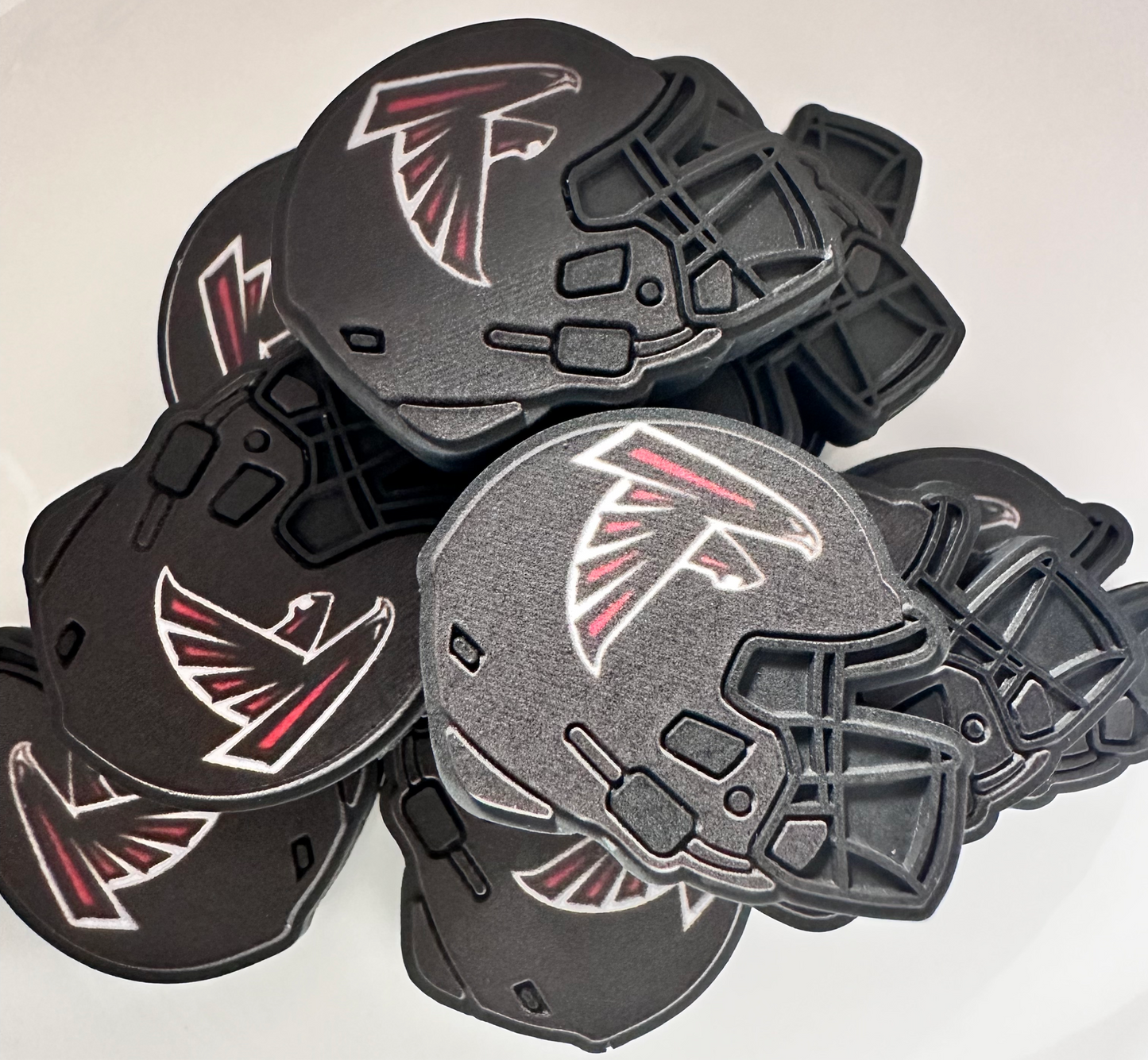 Falcons Helmet image 0