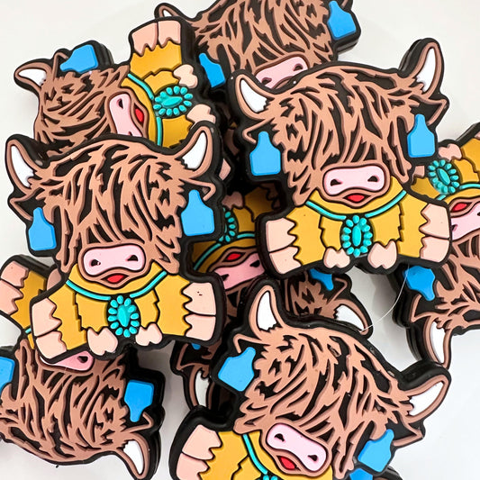 Highland Cow w/ Ear Tag image 0