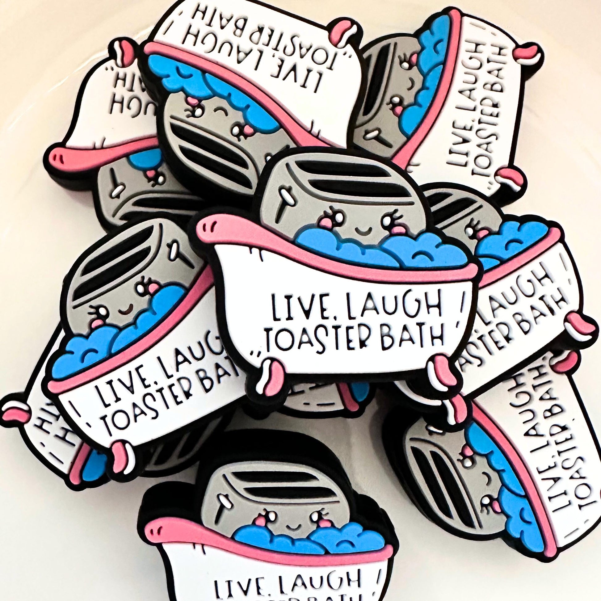 Live Laugh Love Toaster Bath image 0